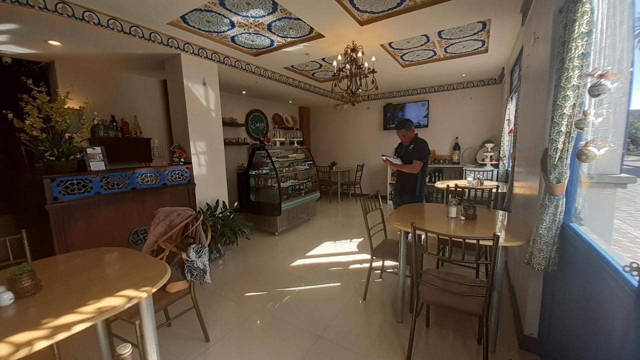 Hotel Azul De La Plaza By Chat Noir กูเอ็งกา ภายนอก รูปภาพ