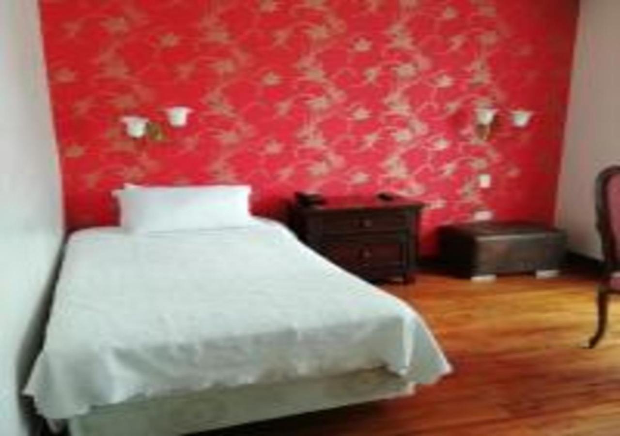 Hotel Azul De La Plaza By Chat Noir กูเอ็งกา ภายนอก รูปภาพ