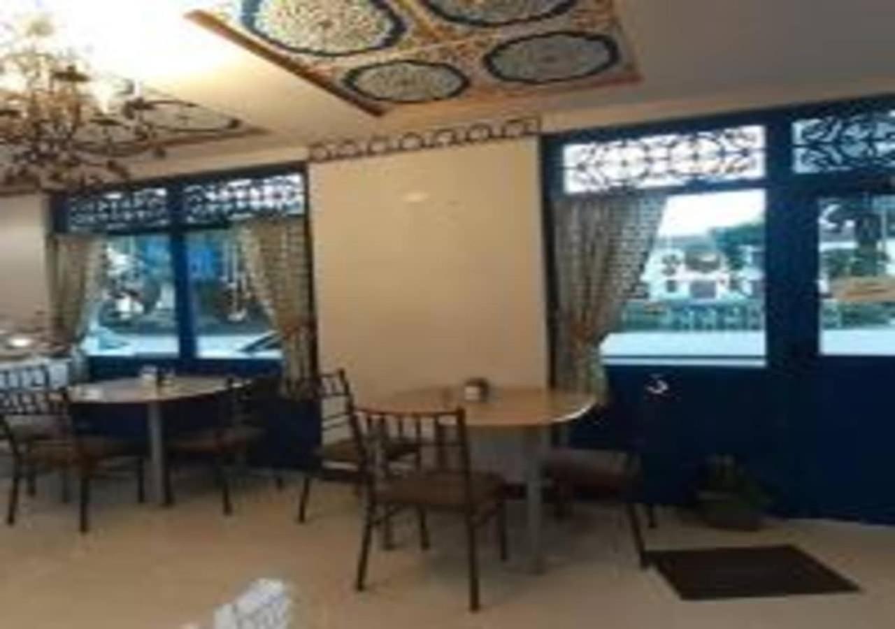 Hotel Azul De La Plaza By Chat Noir กูเอ็งกา ภายนอก รูปภาพ