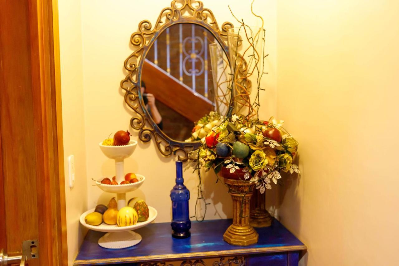 Hotel Azul De La Plaza By Chat Noir กูเอ็งกา ภายนอก รูปภาพ