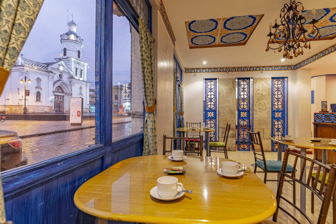 Hotel Azul De La Plaza By Chat Noir กูเอ็งกา ภายนอก รูปภาพ